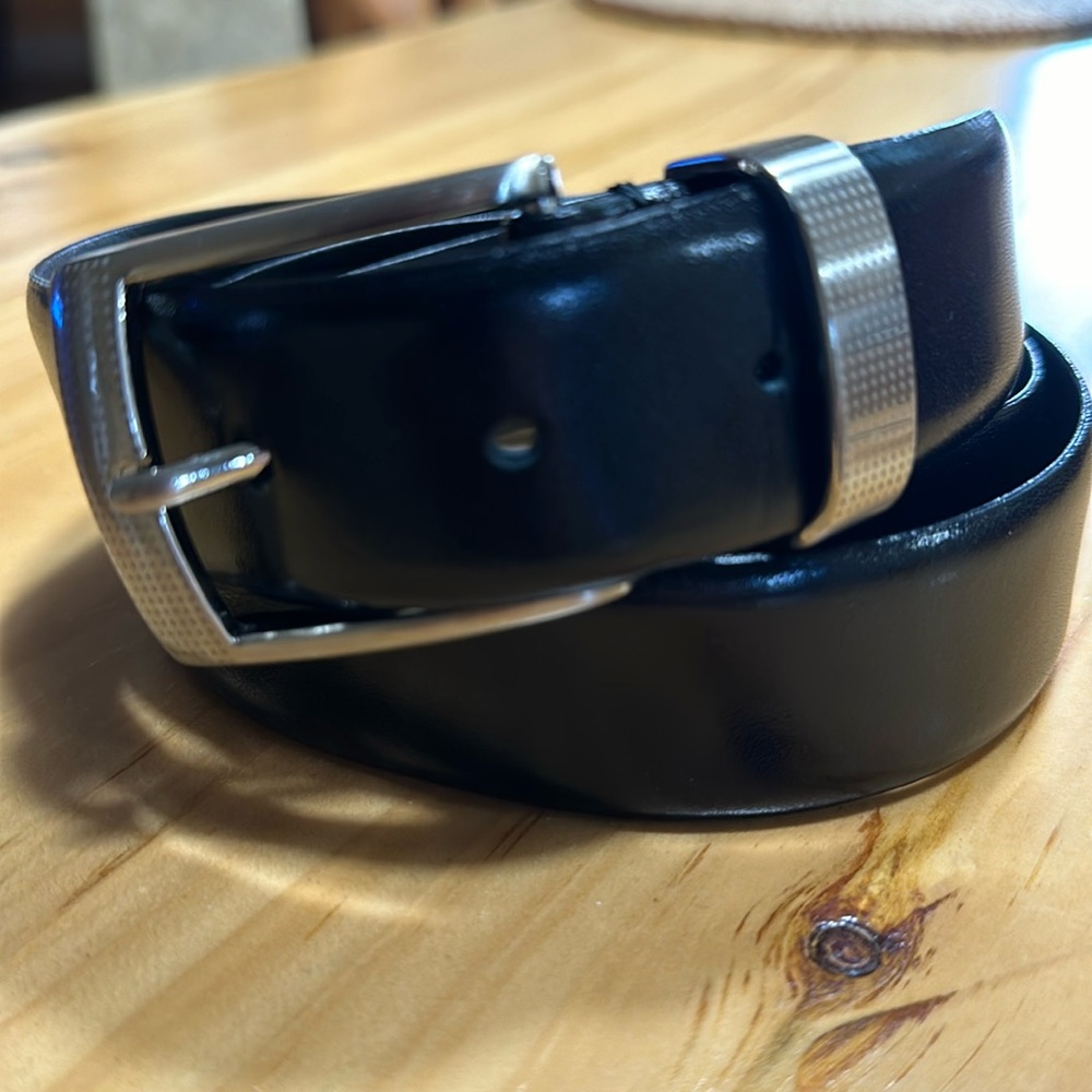 Man’s Italian leather black belt